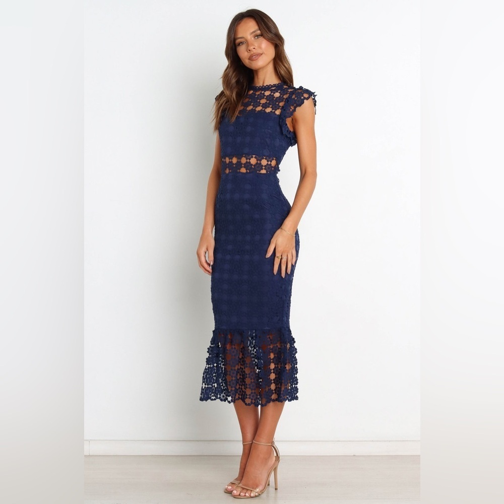 PETAL & PUP LAUREN DRESS - NAVY SIZE 8